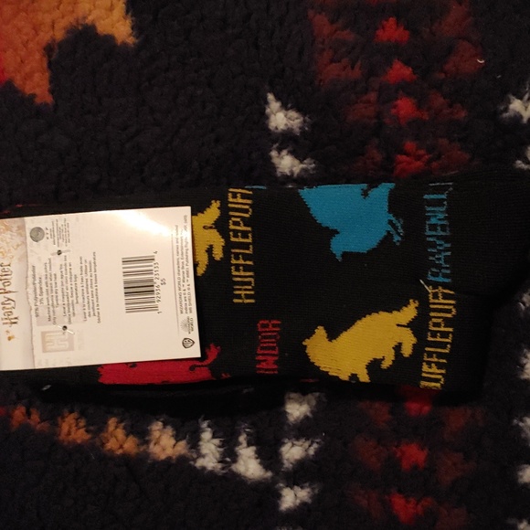 Harry Potter™ Houses Mens Crew Socks 2-Pack  NWT - Picture 2 of 2